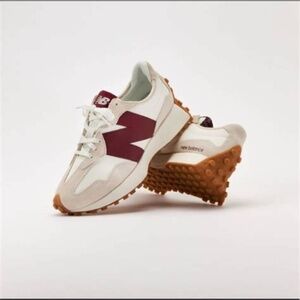 New Balance 327 Sneakers NWT in MOONBEAM / CLASSIC BURGUNDY